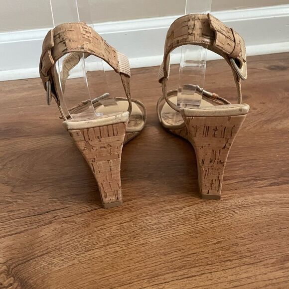 Stuart Weitzman cork wedges - Picture 9 of 13